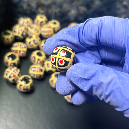 Borneo eye bead